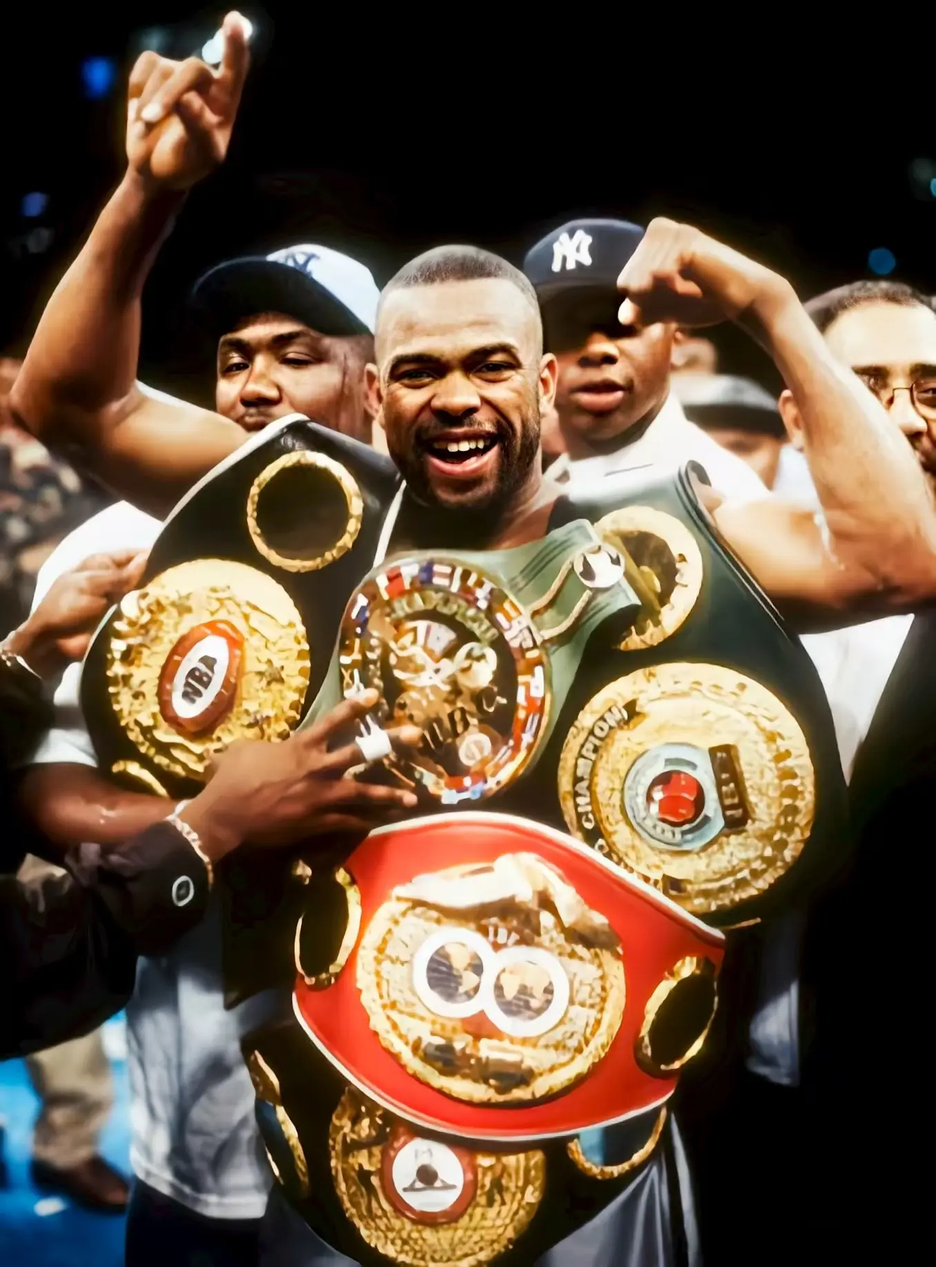 拳王小罗伊, 历史 拳王小罗伊, 历史