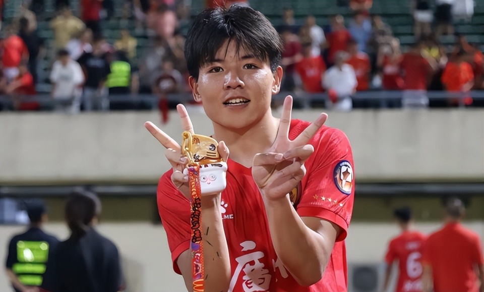 比赛的徐彬, 不能输给澳